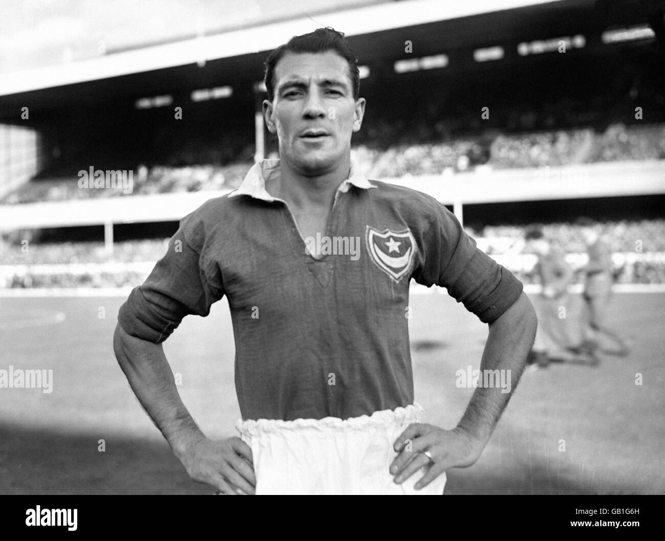 Football - FA Charity Shield - Portsmouth / Wolverhampton Wanderers - Highbury. Isaac Clarke de Portsmouth Banque D'Images