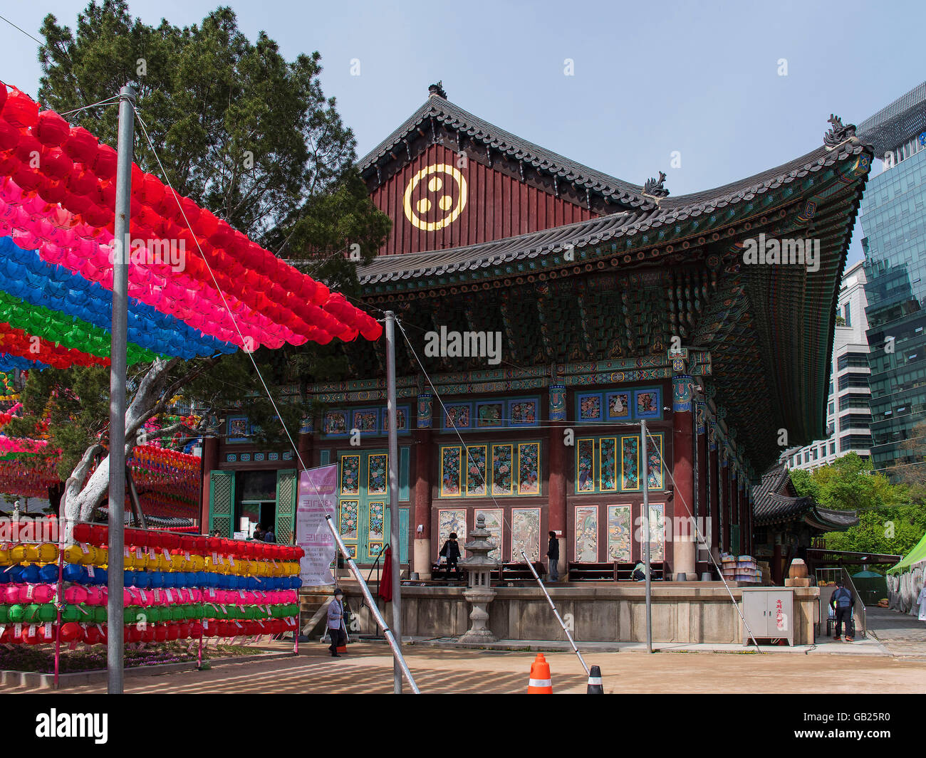 Decoration Pour Bouddha Anniversaire Temple Bouddhiste Jogye Sa Seoul Coree Du Sud Asie Photo Stock Alamy