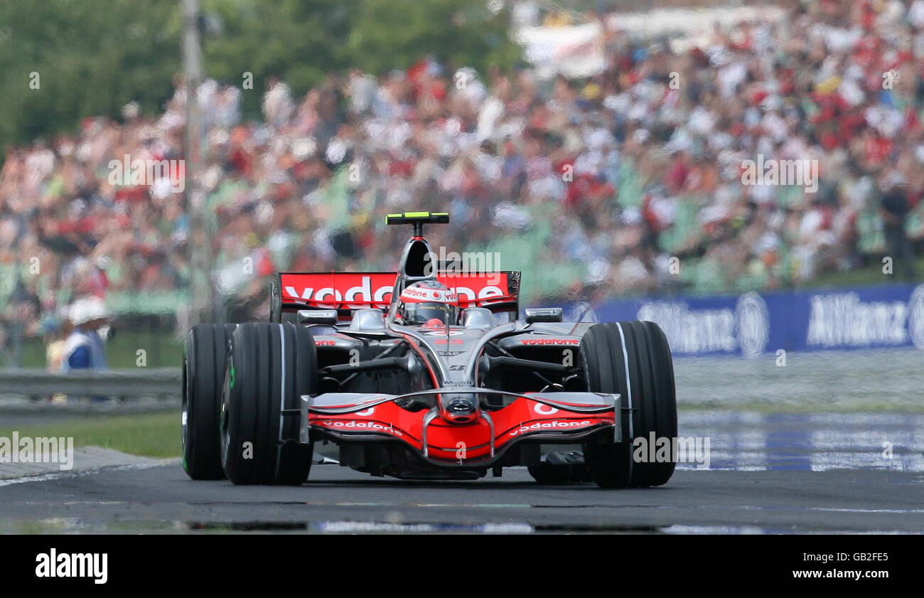 Formula One Motor Racing - Grand Prix de Hongrie - qualification - Hungaroring.Heikki Kovalainen en Finlande pendant les qualifications à la Hungaroring, Budapest, Hongrie. Banque D'Images