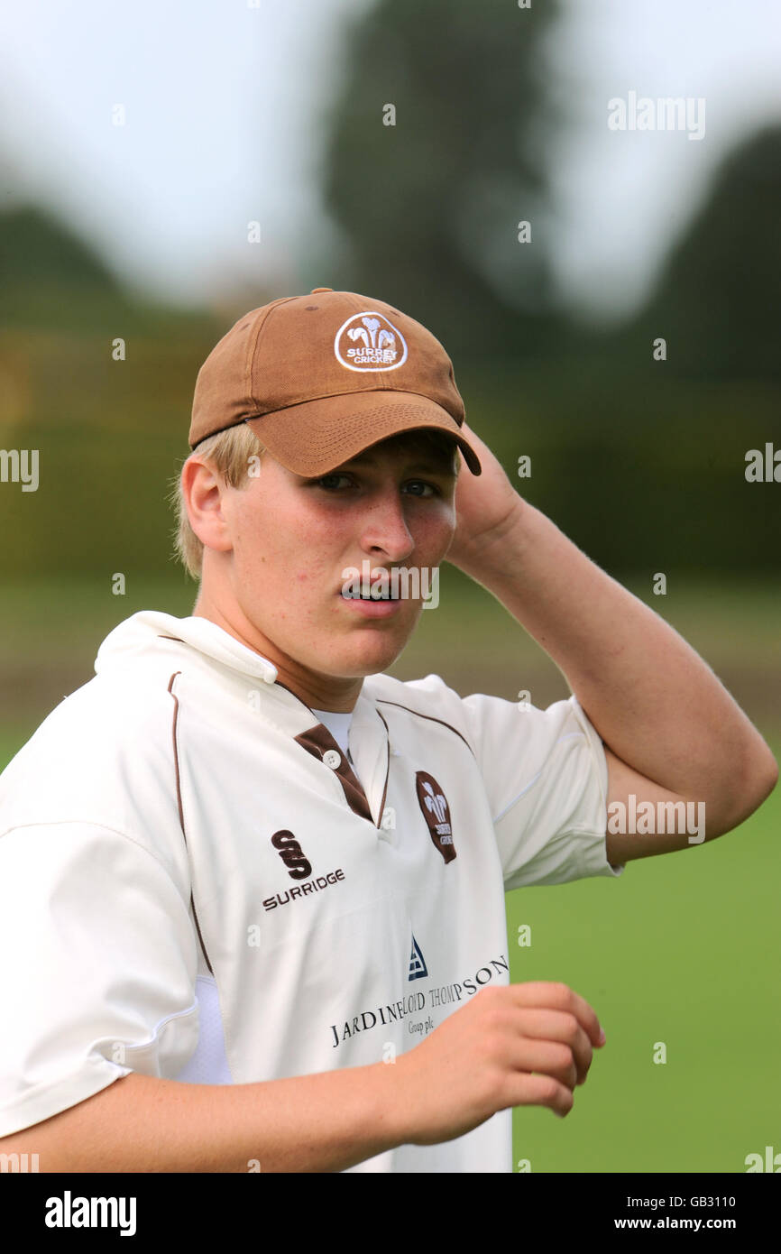 Cricket - Surrey U17 v Middlesex U17 - Charterhouse School Banque D'Images