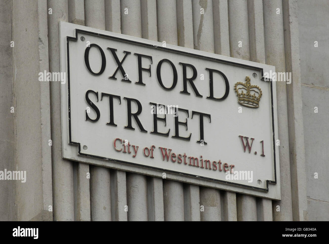 Magasins d'Oxford Street. Un panneau Oxford Street Road à Londres. Banque D'Images