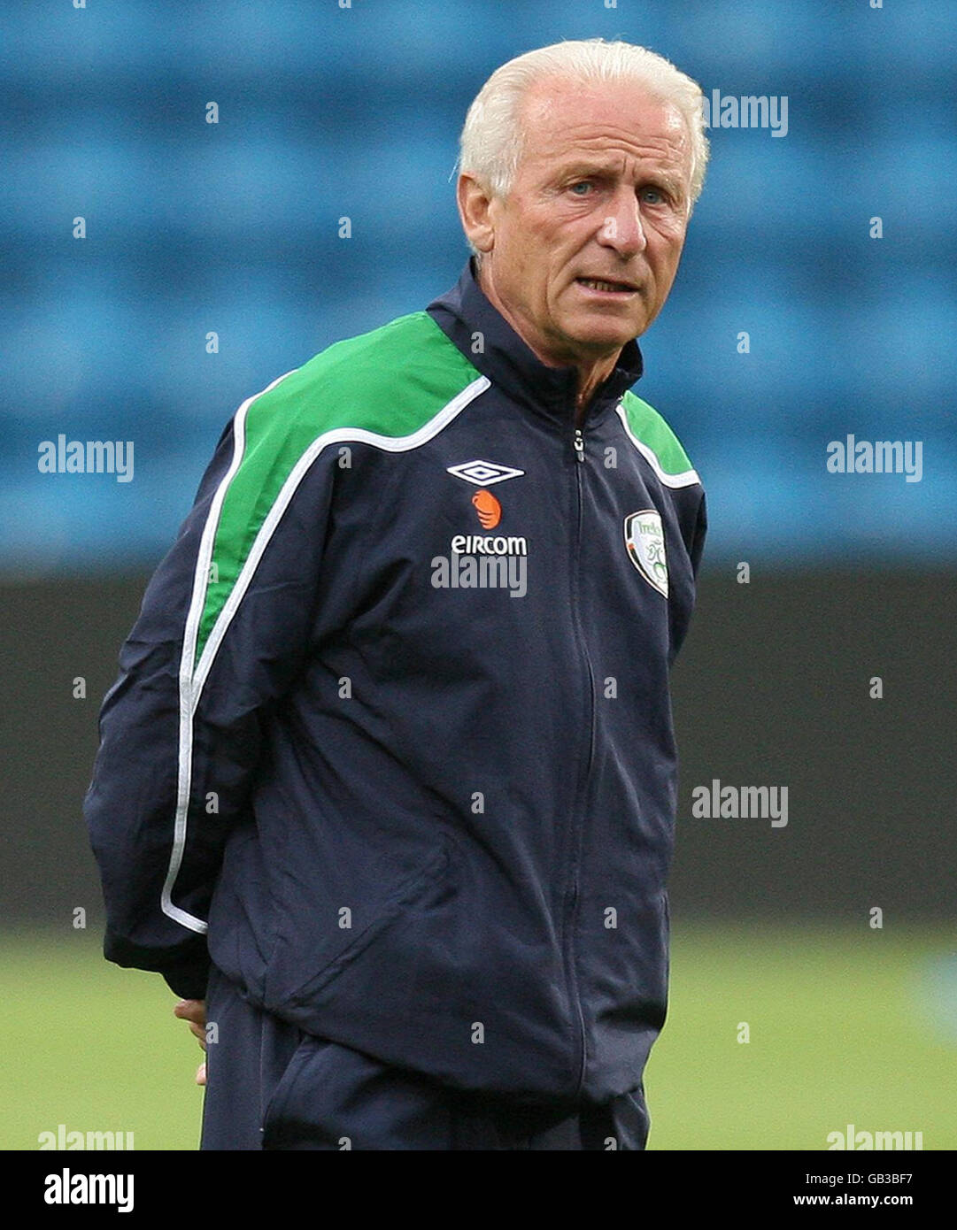 Giovanni Trapattoni, directeur de la République d'Irlande, lors d'une session de formation au stade Ullevaal, Oslo, Norvège. Banque D'Images