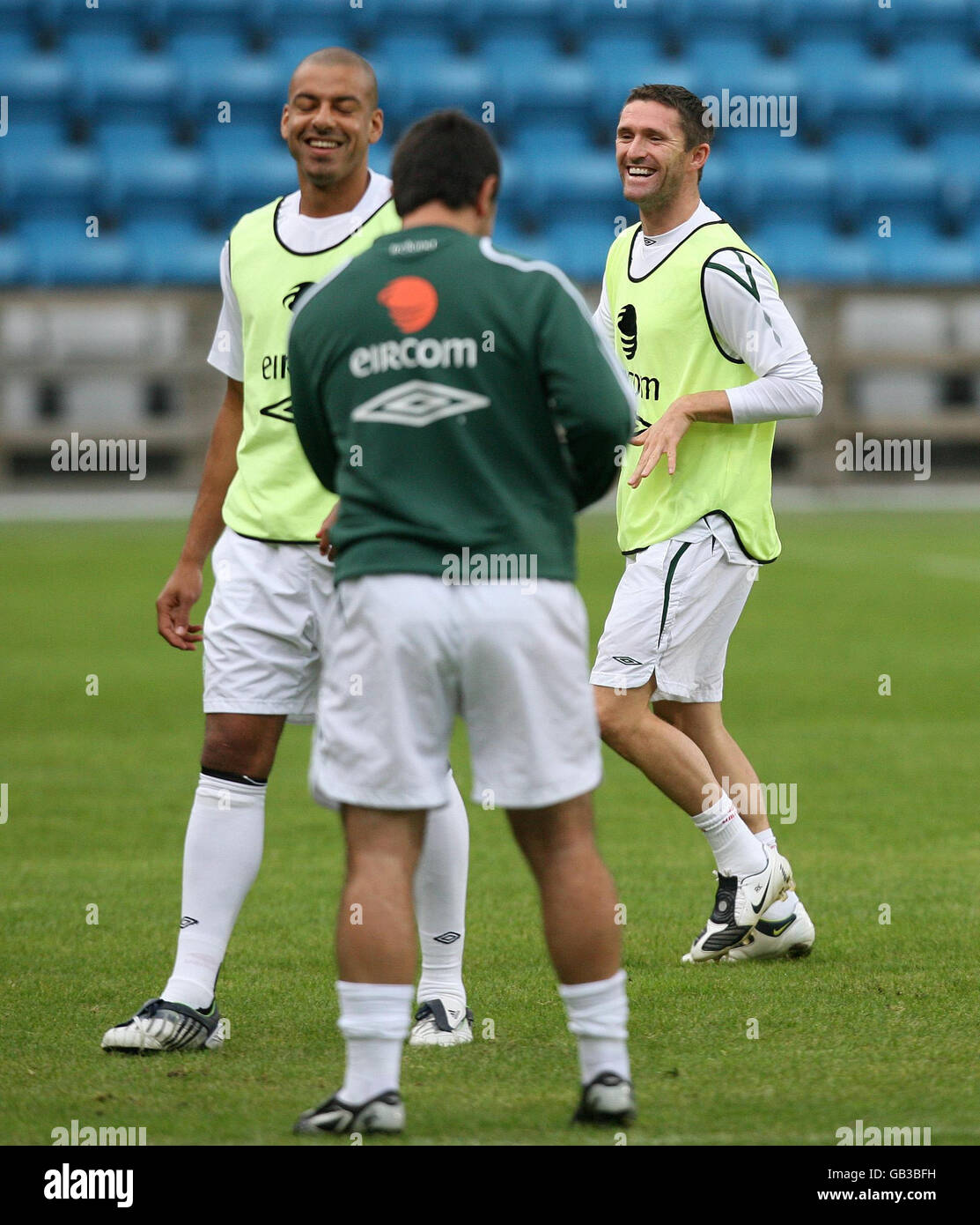 Football - République d'Irlande entraînement - Stade Ullevaal.Robbie Keane et Stephen Reid de la République d'Irlande lors d'une séance de formation au stade Ullevaal, Oslo, Norvège. Banque D'Images