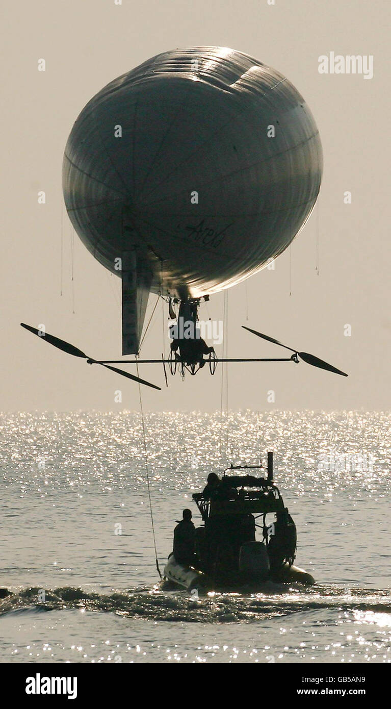 La pédale de l'air powered offre de canal Banque D'Images