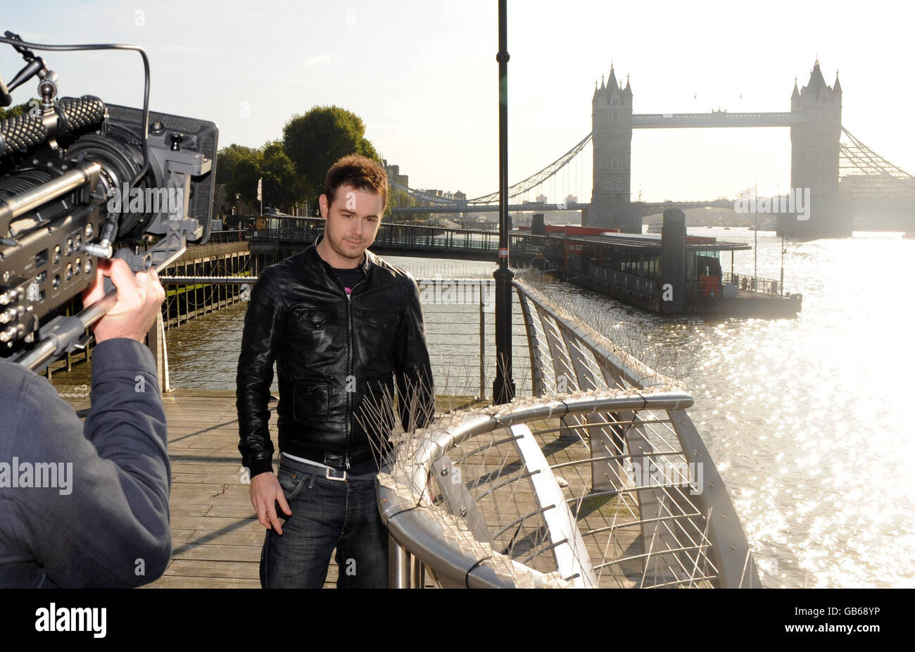Danny Dyer a photographié les premières scènes du nouveau film britannique « The Rapture » à Tate et Lyle Jetty, Sugar Quay, est de Londres. Banque D'Images