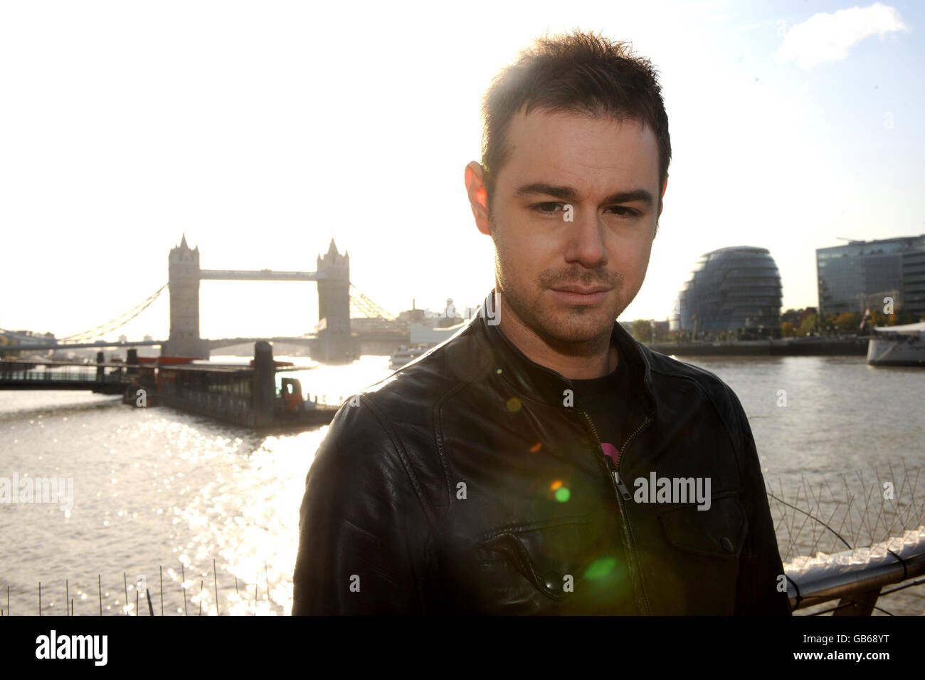 Danny Dyer a photographié les premières scènes du nouveau film britannique « The Rapture » à Tate et Lyle Jetty, Sugar Quay, est de Londres. Banque D'Images