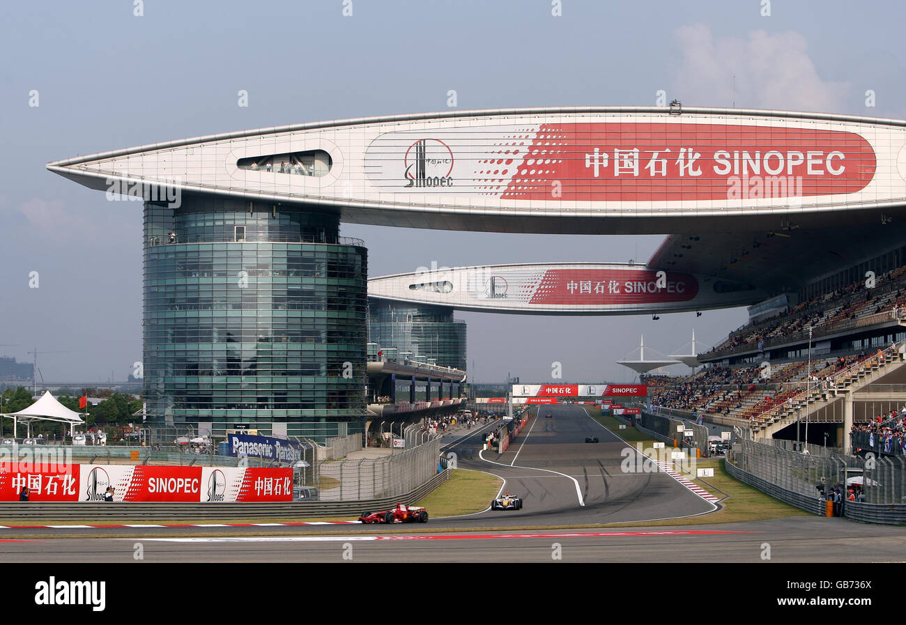 Le principal tribune lors de la deuxième pratique au circuit international de Shanghai, en Chine. Banque D'Images