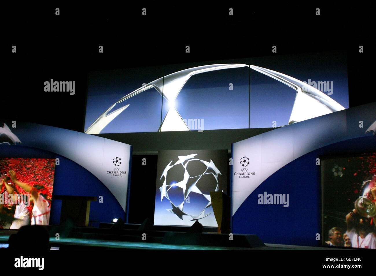 Football - UEFA Champions League - lancement de la marque.Le lancement du logo Starball Banque D'Images
