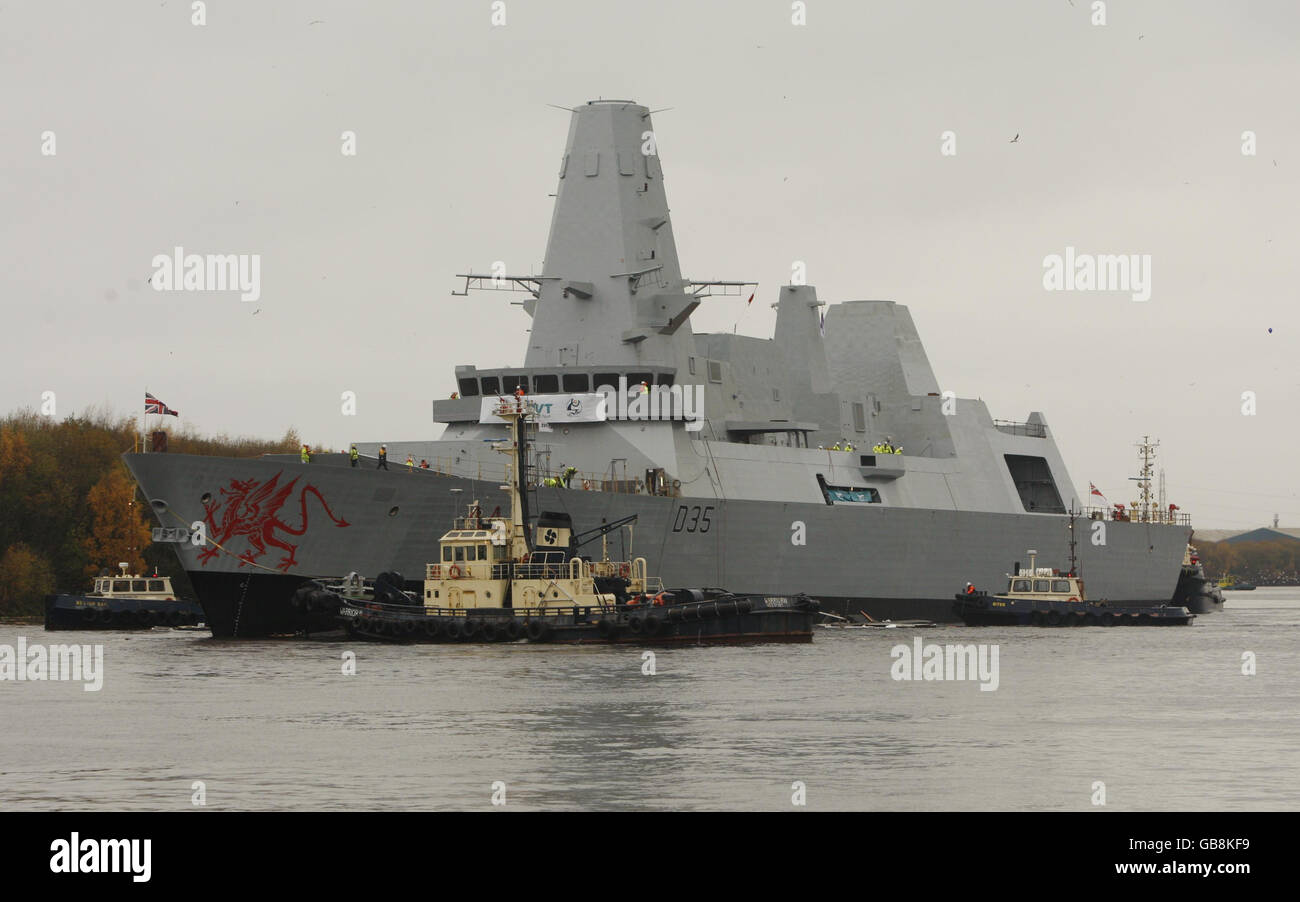 La guerre anti-aérienne destroyer lancé Banque D'Images