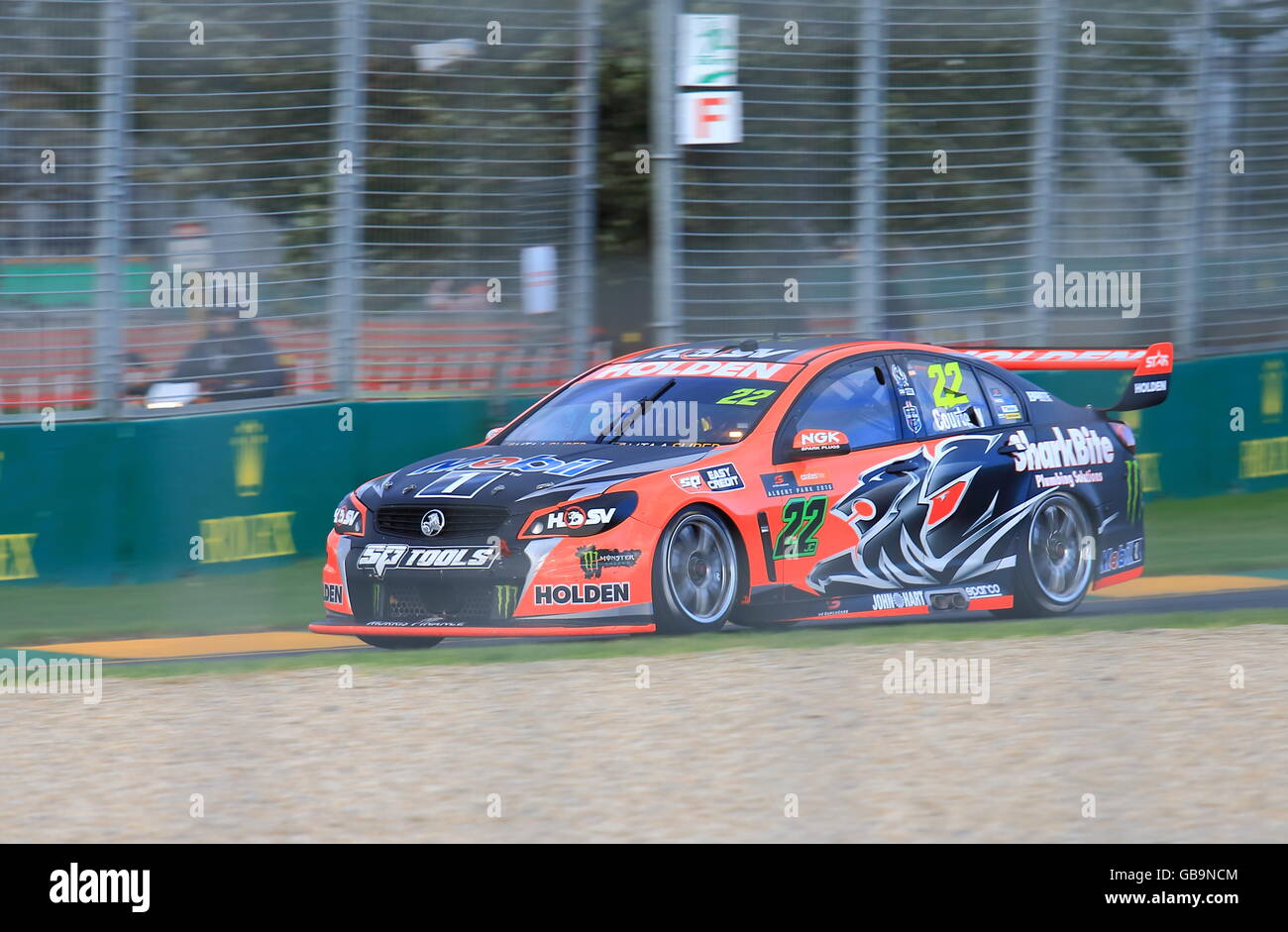V8 Super Cars race à l'Albert Park Melbourne Australie. Banque D'Images