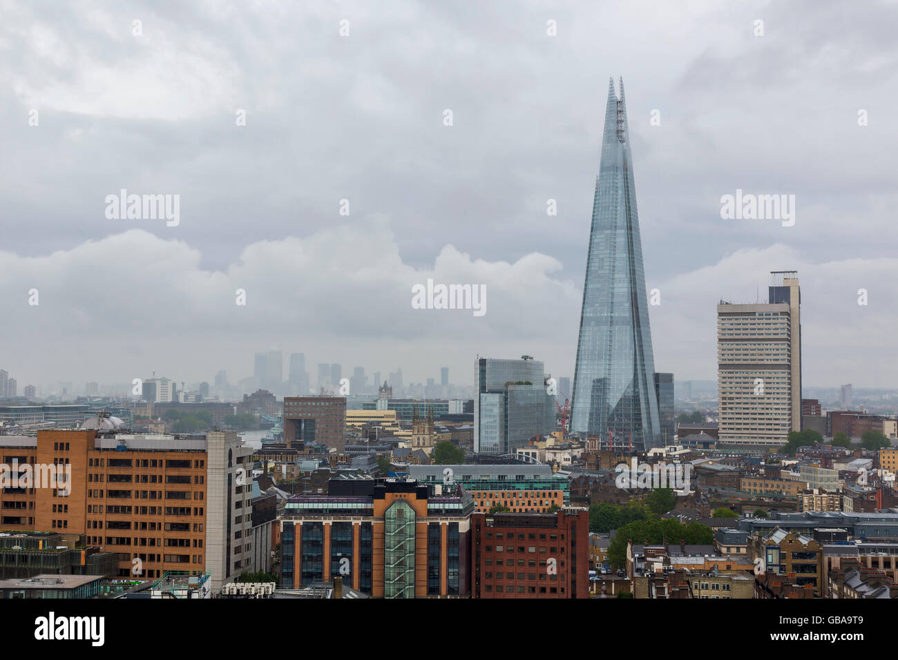 Vue sur le bâtiment d'échardes de la Tate Modern - Londres, Royaume-Uni Banque D'Images