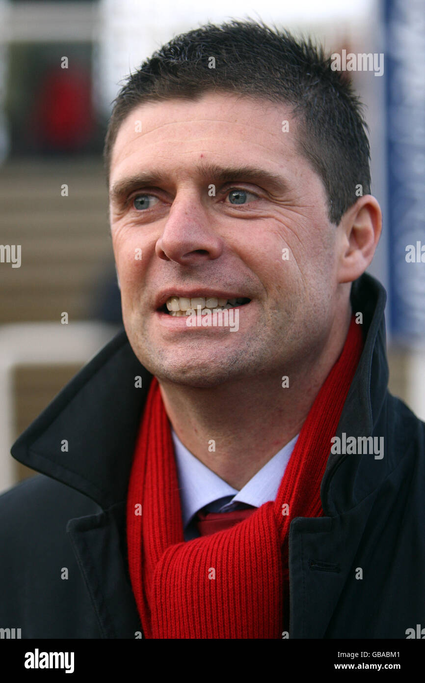 Niall Quinn, président de Sunderland, lors de la réunion internationale de Boylesports à l'hippodrome de Cheltenham. Banque D'Images