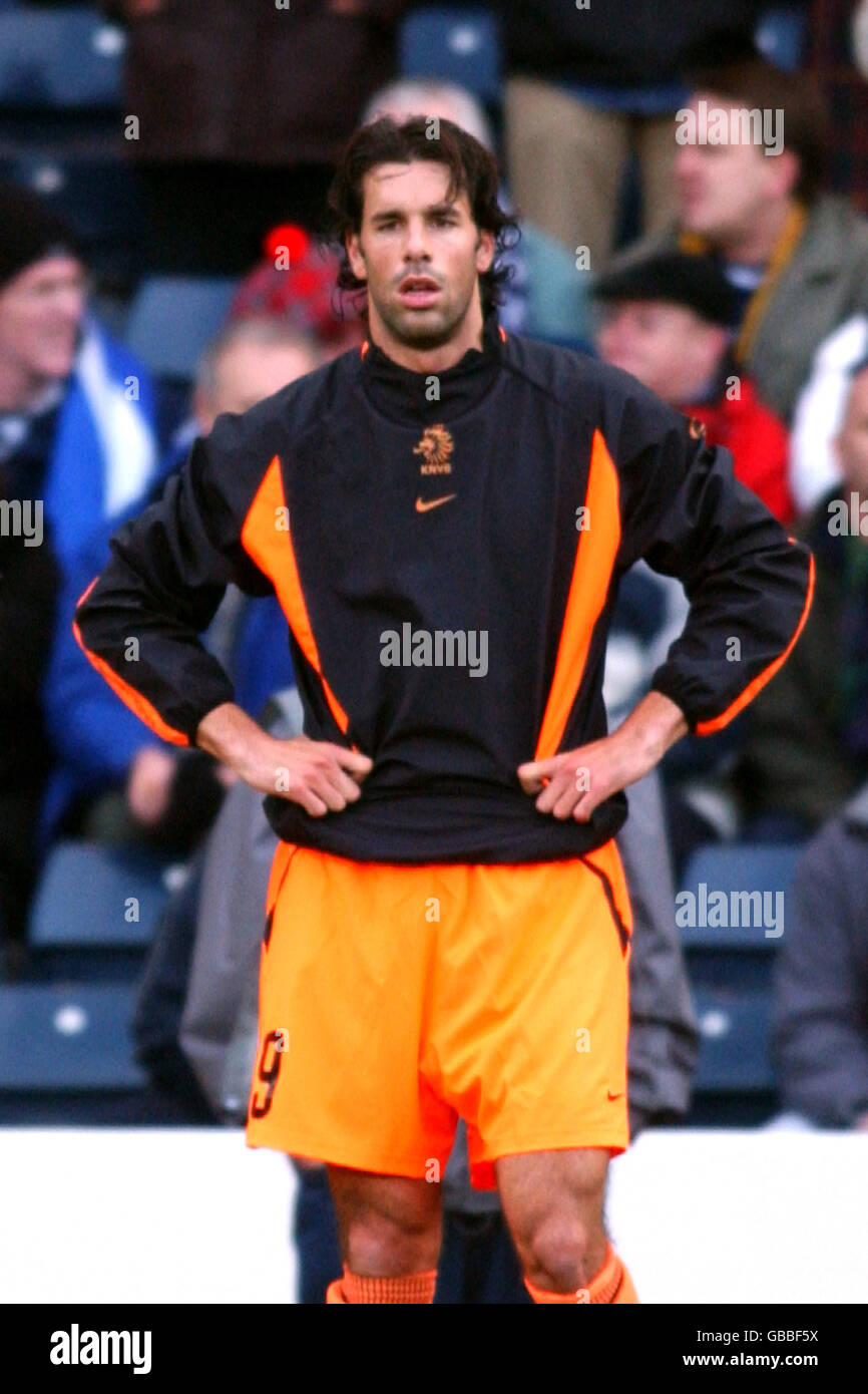 Football - Championnat d'Europe 2004 Play-off - First Leg - Ecosse / Hollande.Ruud van Nistelrooy aux pays-Bas pendant l'échauffement Banque D'Images