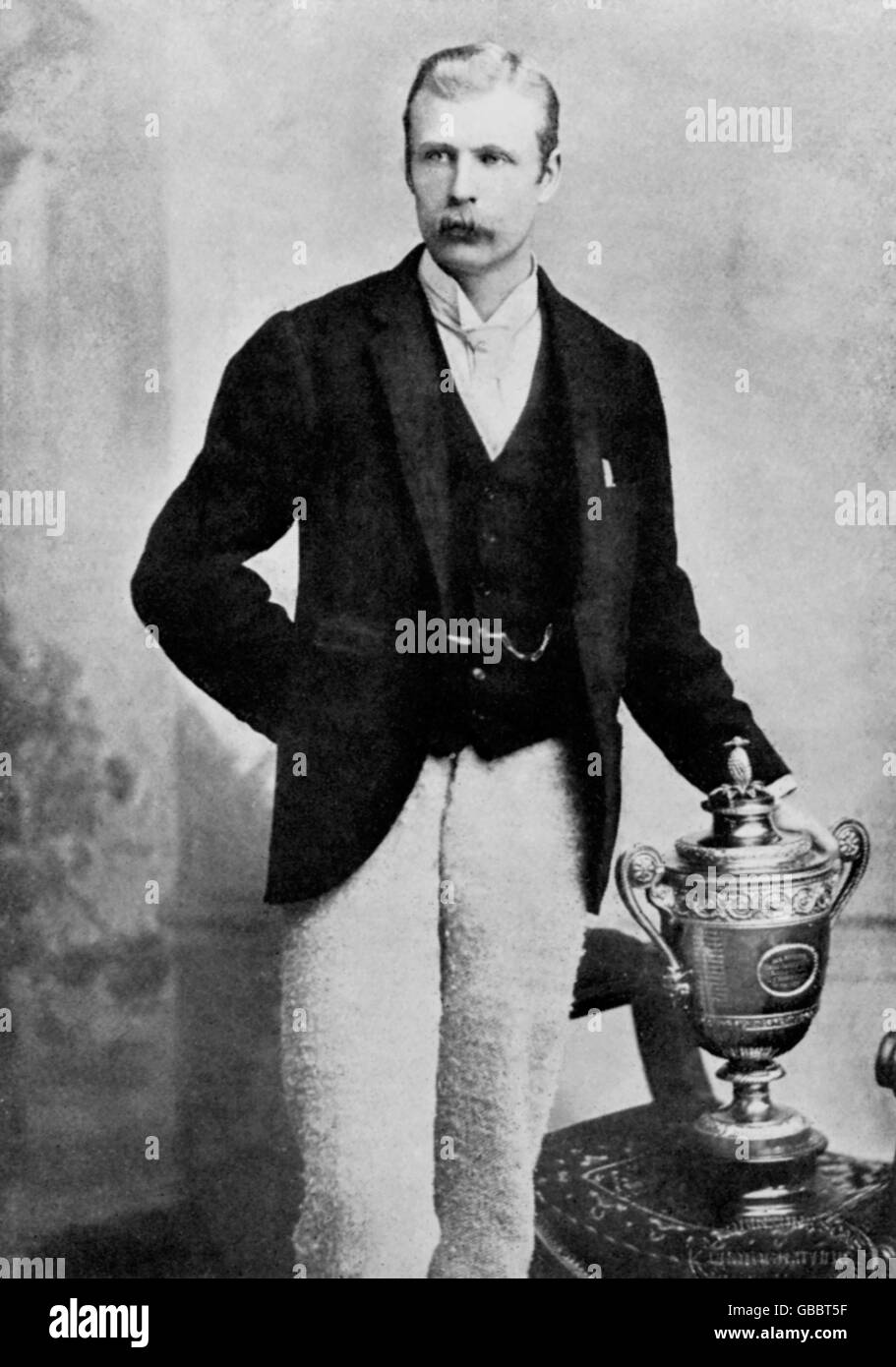 Tennis, Wimbledon Championships. William J Hamilton, champion des célibataires pour hommes en 1890 Banque D'Images