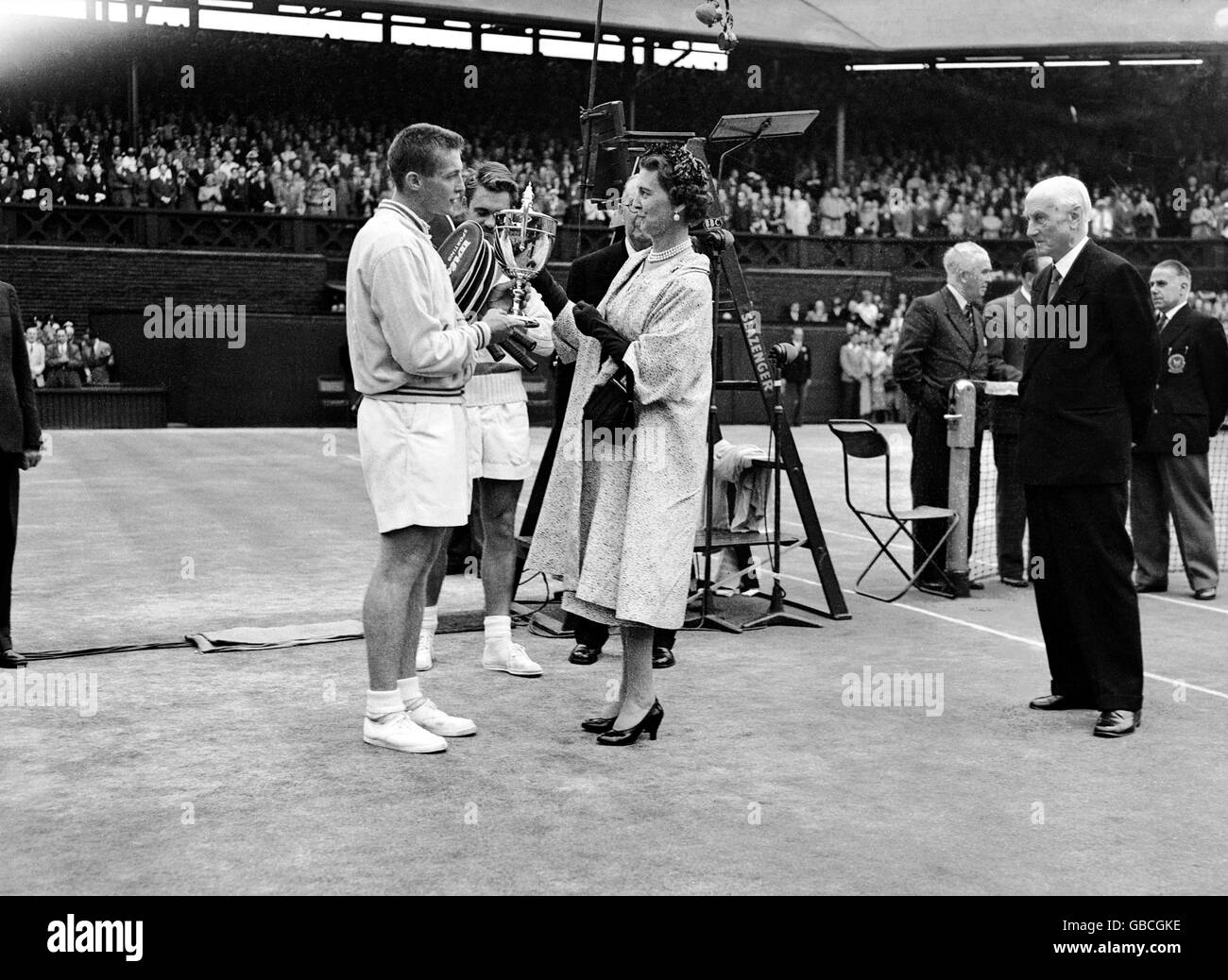 Tennis - Wimbledon - masculin - Final - Tony Trabert v Kurt Nielsen Banque D'Images