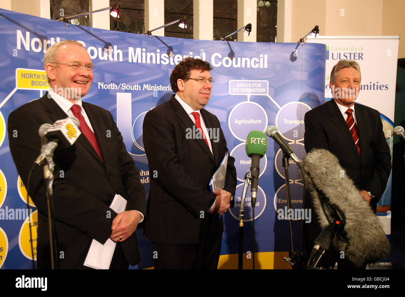 James martin pacelli mcguinness irlandais Banque de photographies et d’images à haute résolution ...