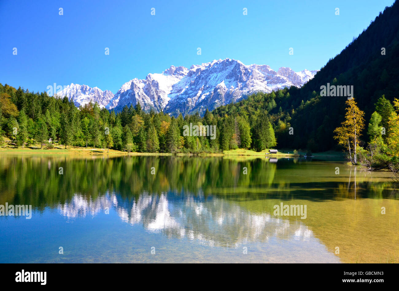 Bergsee, Karwendelgebirge, Ferchensee, Isartal, Oberbayern, Deutschland Banque D'Images