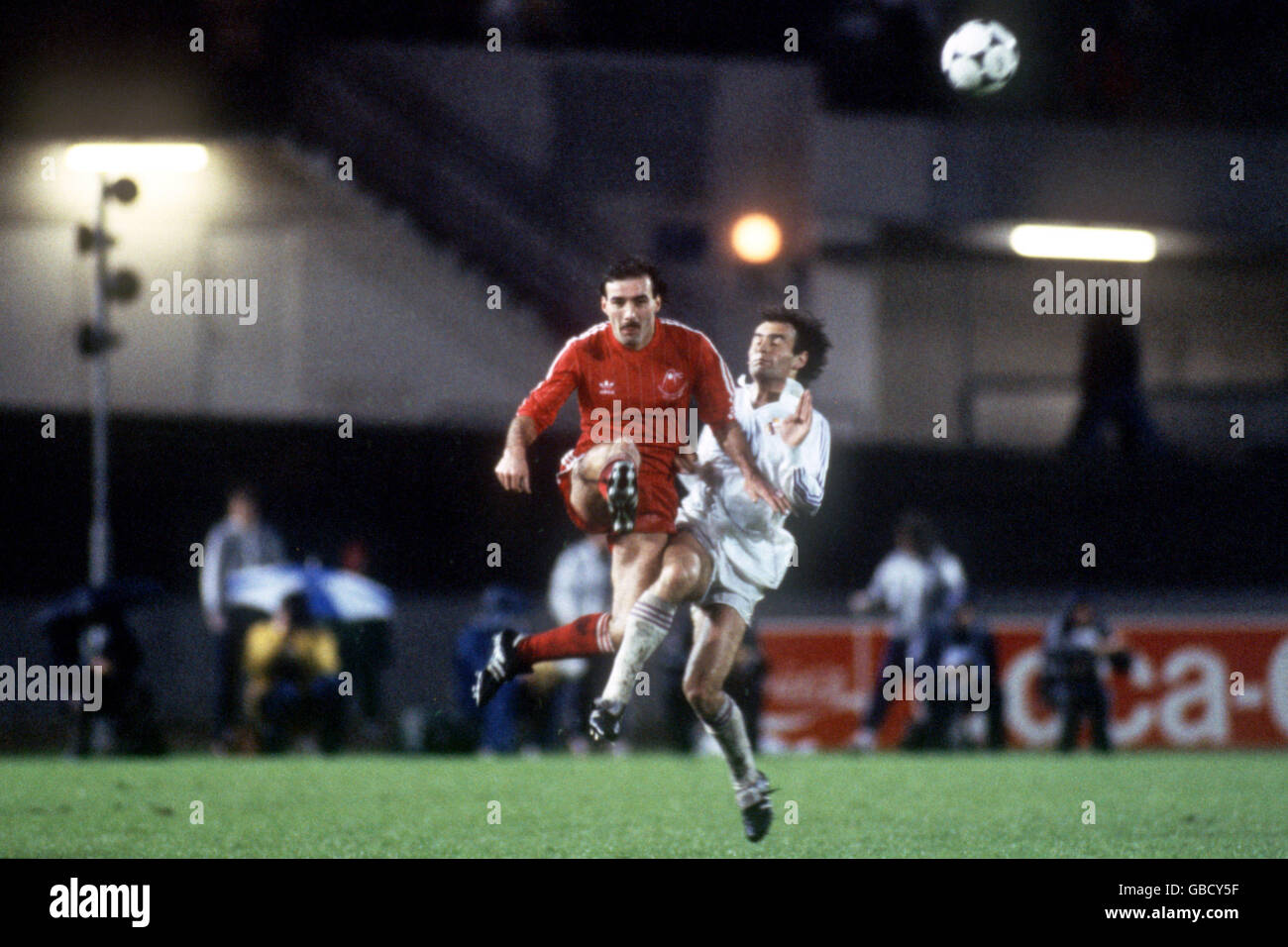 Football - Coupe UEFA Cup - Final - Aberdeen v Real madrid - Nya Ullevi Stadium, Göteborg, Suède Banque D'Images