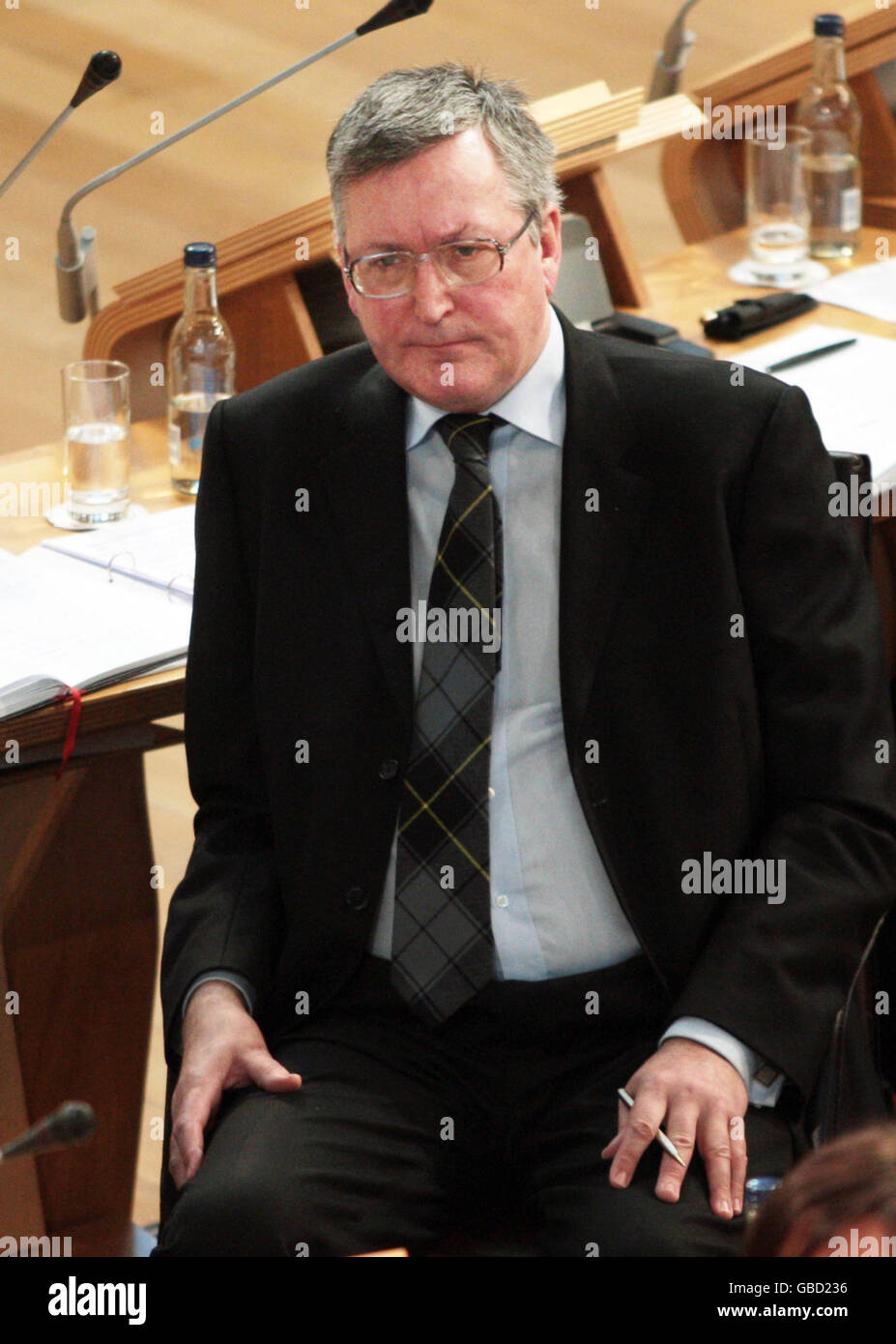 Le MSP Fergus Ewing, du Parti national écossais, se penche aujourd'hui sur le crime de couteau au Parlement écossais. Banque D'Images