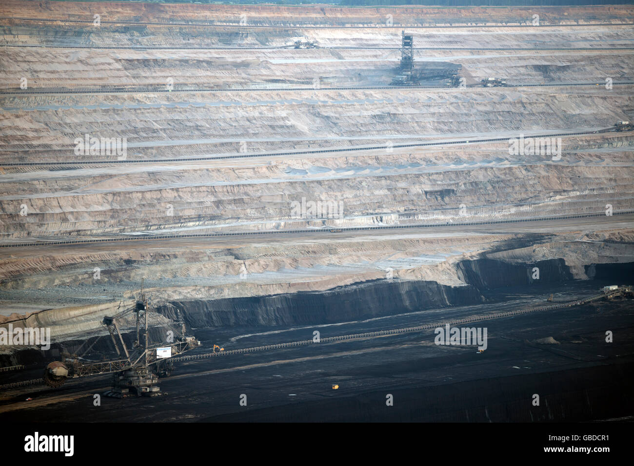 Hambach mine de lignite à ciel ouvert, Elsdorf, Rhénanie du Nord-Westphalie, Allemagne. Banque D'Images