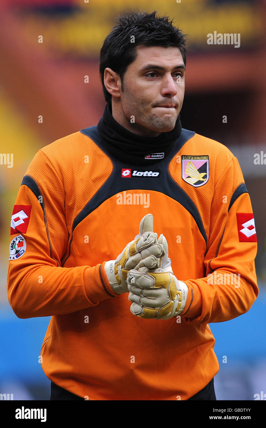 Football - série italienne A - Gênes / Palerme - Comunale Luigi Ferraris.Marco Amelia, gardien de but de Palerme Banque D'Images