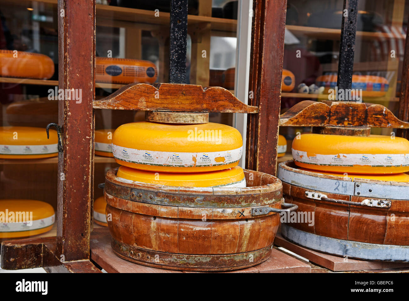 Roues de fromage, fromage, fromagerie, Edamer, fromage, Volendam, Edam, Hollande du Nord, Pays-Bas / Hollande Banque D'Images