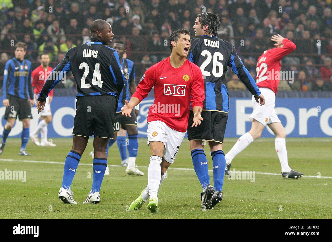 Football - Ligue des Champions - premier Round Knockout - Première partie - l'Inter Milan v Manchester United - Stadio Giuseppe Meazza Banque D'Images