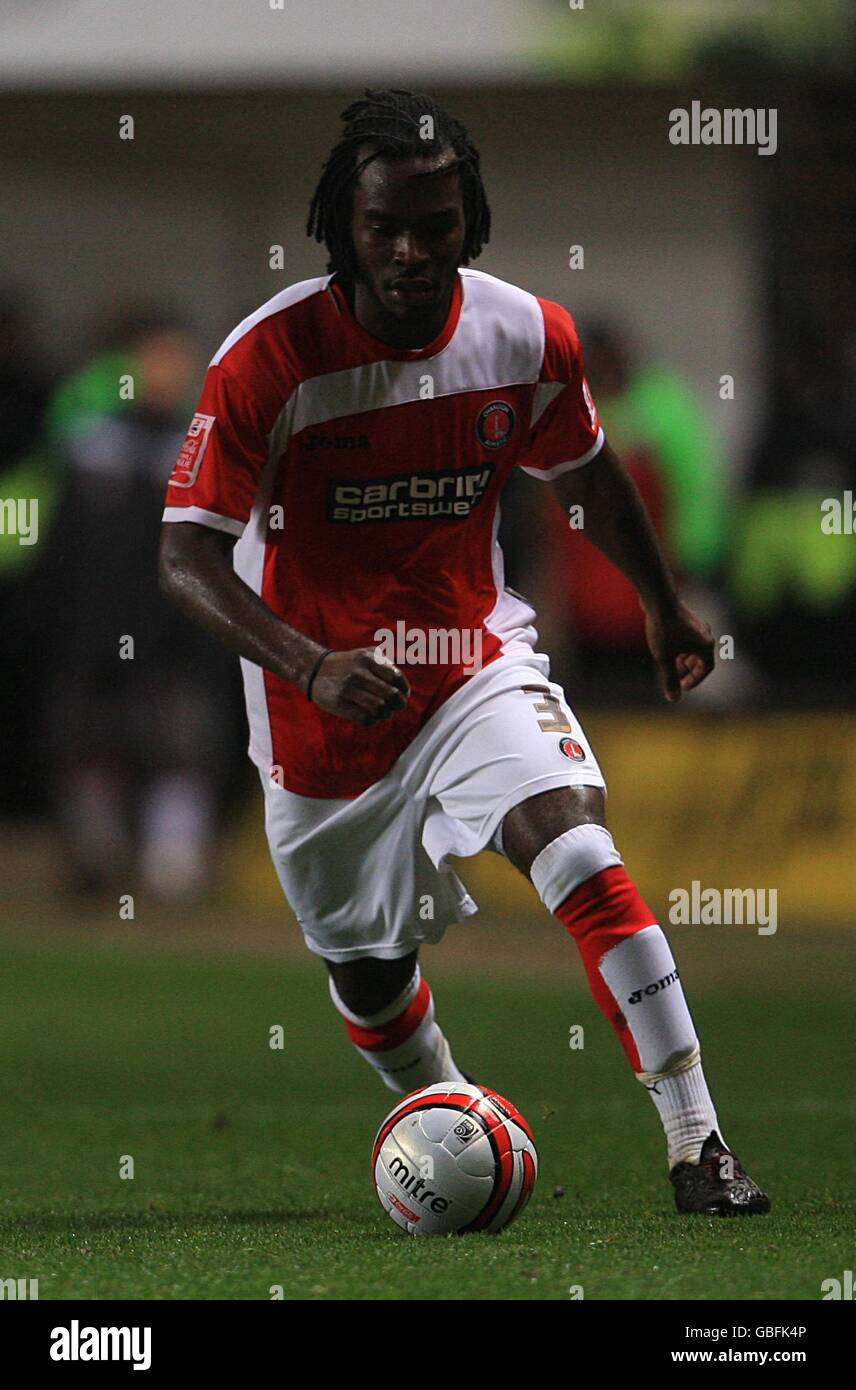 Football - Championnat de la ligue de football Coca-Cola - Charlton Athletic / Doncaster Rovers - The Valley. Kelly Youga, Charlton Athletic Banque D'Images