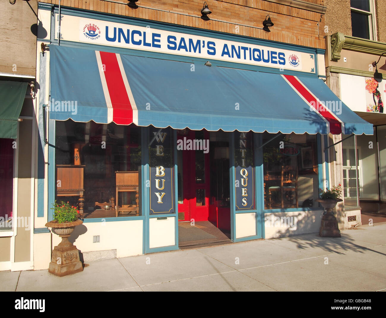 Oncle Sam's Antiques, South Main Street, Canadaigua, New York Banque D'Images