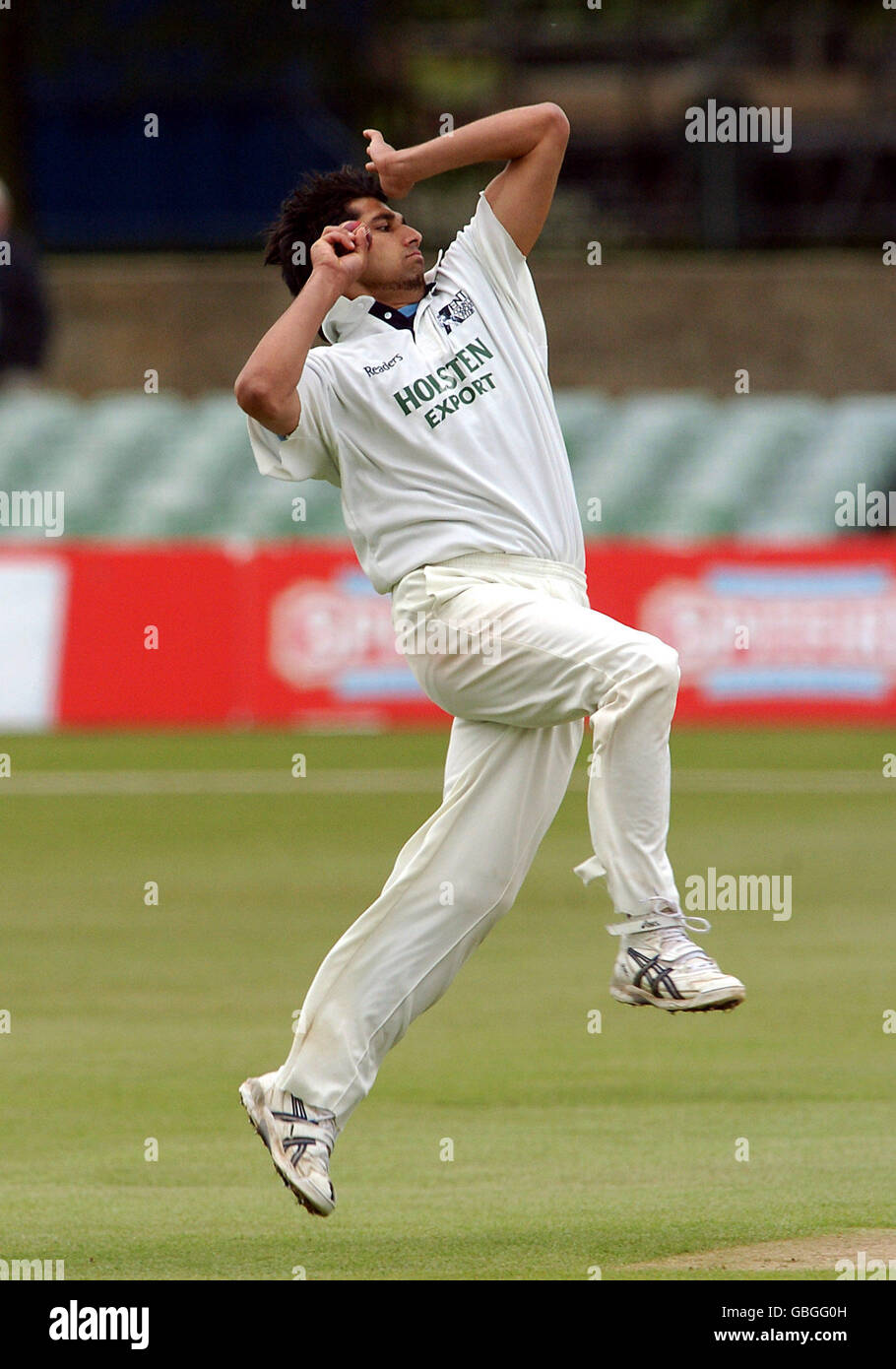 Cricket - Nouvelle-Zélande Tour d'Angleterre - Kent / Nouvelle-Zélande.Amjad Khan de Kent Banque D'Images