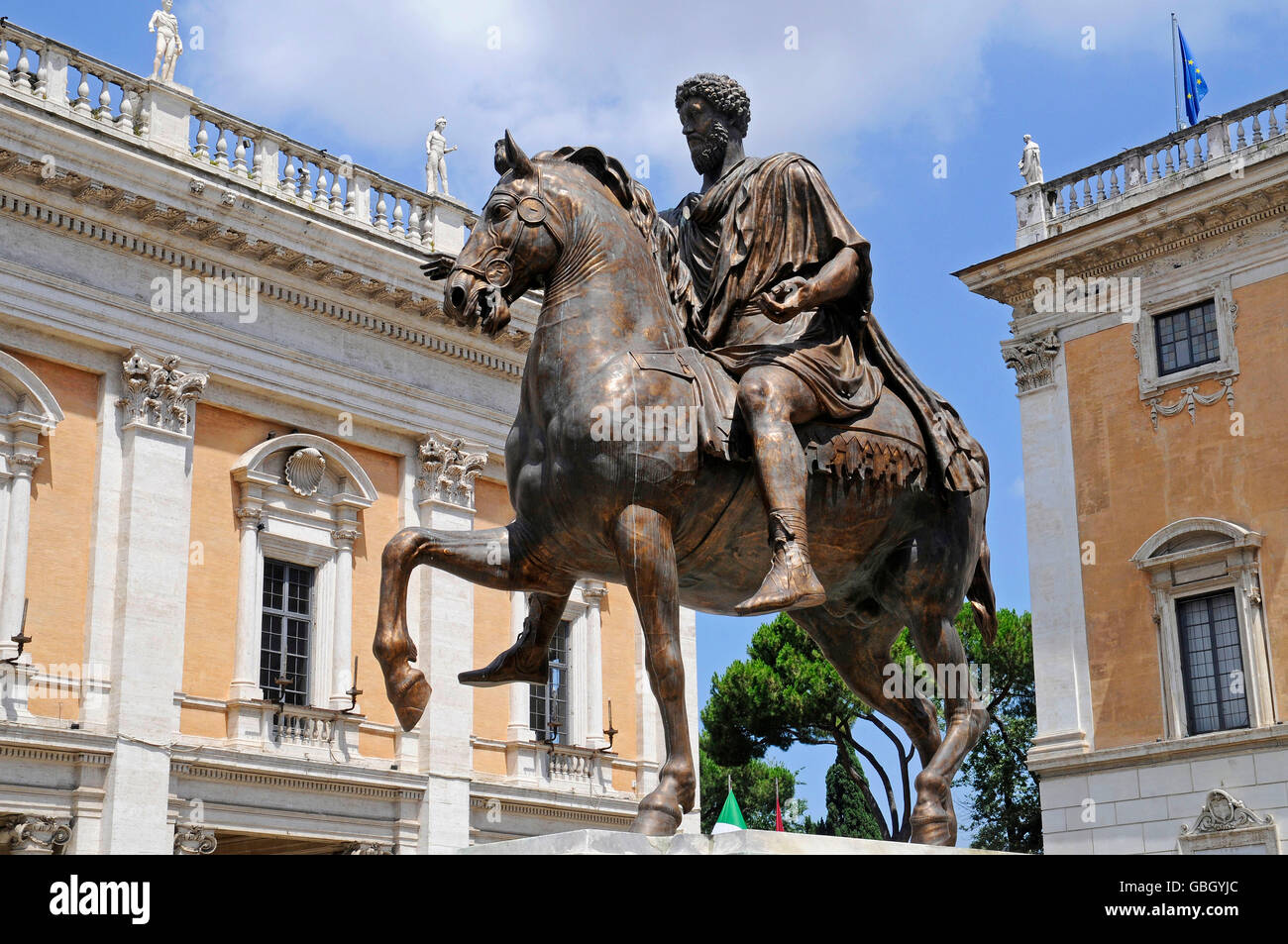 Marcus Aurelius, statue équestre, Memorial, Musei Capitolini, Musées du Capitole, le musée, la Piazza del Campidoglio, square, Rome, Latium, Italie Banque D'Images