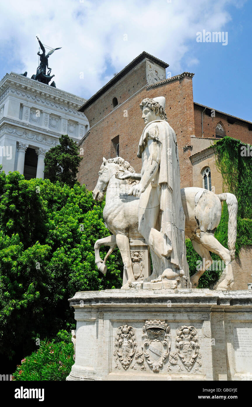 Statue, Memorial, Musei Capitolini, Musées du Capitole, le musée, la Piazza del Campidoglio, square, Rome, Latium, Italie Banque D'Images