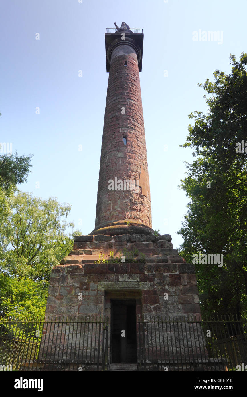 Le Monument à Hawkstone Park, Shropshire, Angleterre. Banque D'Images