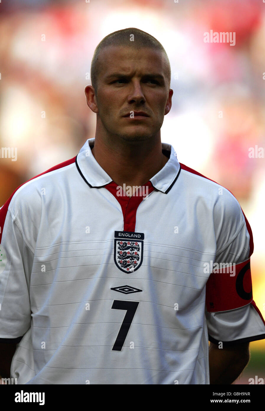 Football - Championnat d'Europe de l'UEFA 2004 - Groupe B - France / Angleterre. David Beckham, capitaine d'Angleterre Banque D'Images