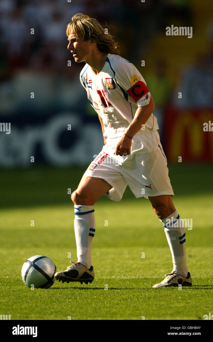 Football - Championnat d'Europe de l'UEFA 2004 - Groupe D - République tchèque / Lettonie. Pavel Nedved, République tchèque Banque D'Images
