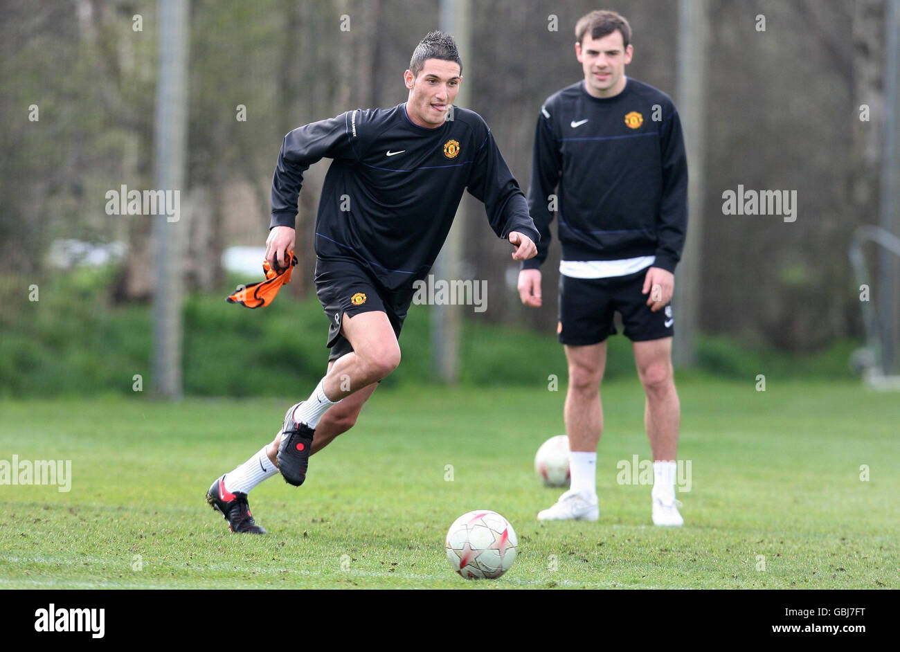 Federico Macheda de Manchester United lors d'une séance d'entraînement au terrain d'entraînement de Carrington, à Manchester. Banque D'Images