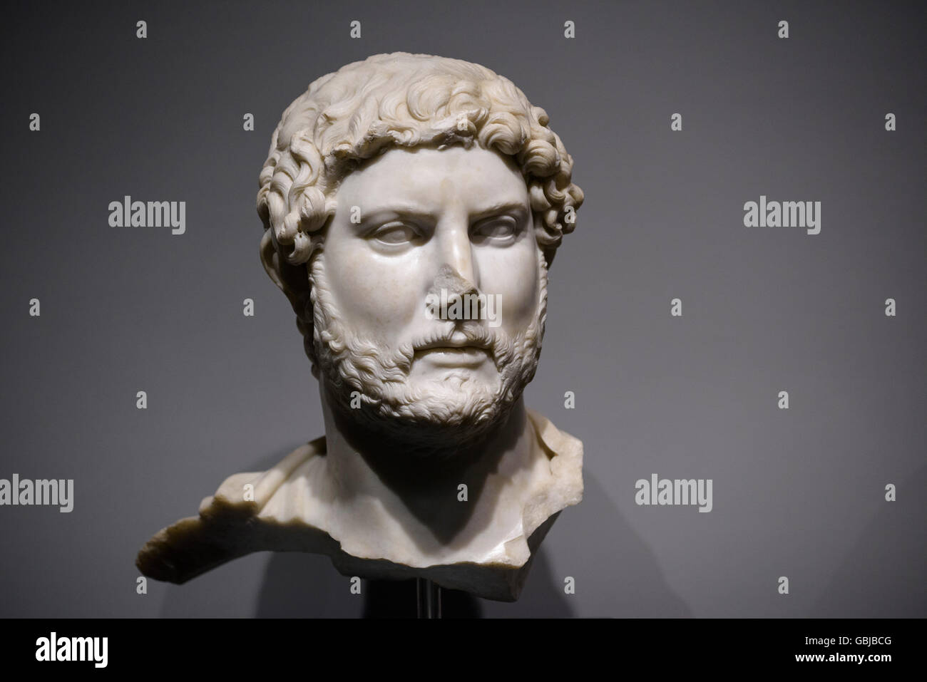 Rome. L'Italie. Buste de l'empereur romain Hadrien à environ 40 ans (ca. 117 AD), Palais Massimo alle Terme. Museo Nazionale Romano. Banque D'Images