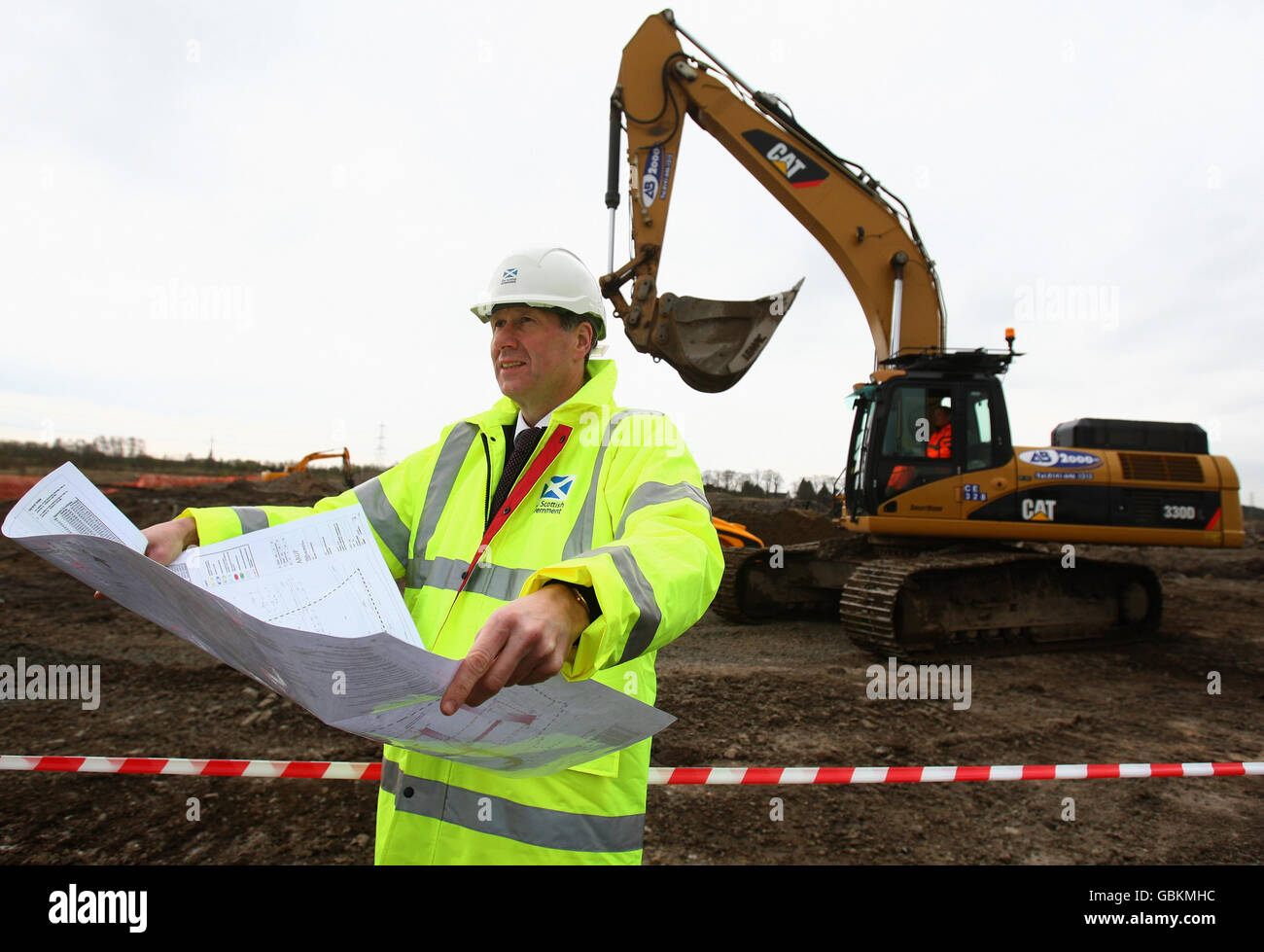 Le secrétaire à la Justice Kenny MacAskill lors d'une visite sur le site d'un campus commun pour les organismes d'application de la loi écossais à Gartcosh, à la périphérie de Glasgow. Banque D'Images