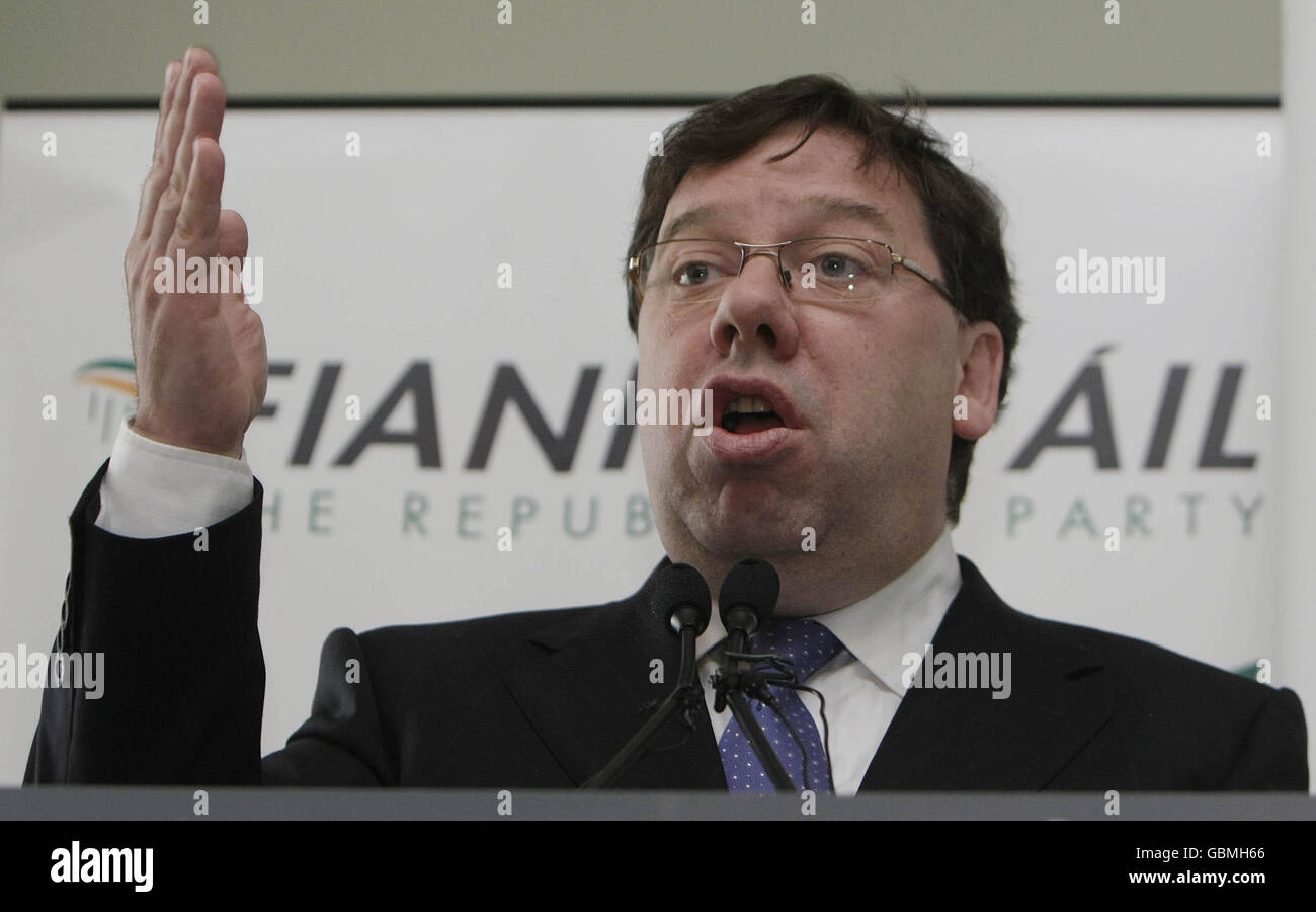 Taoiseach Brian Cowen lance le manifeste d'élection locale Fianna Fail à l'hôtel Merrion de Dublin. Banque D'Images