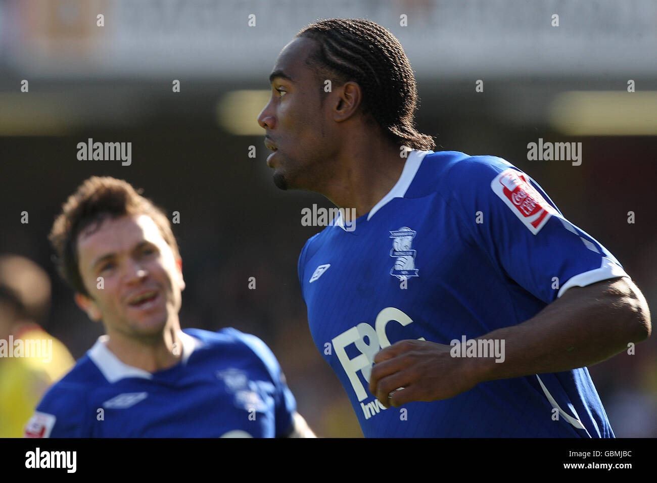 Football - Coca-Cola football League Championship - Watford / Birmingham City - Stade Vicarage Road.Cameron Jerome de Birmingham City célèbre le premier but de son équipe avec Damien Johnson (à gauche) Banque D'Images