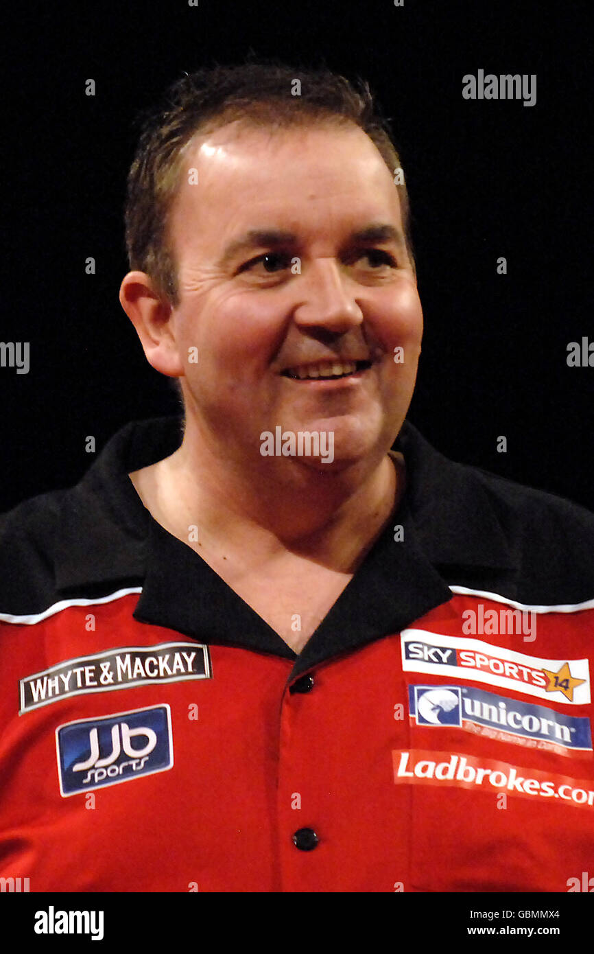 Fléchettes - Whyte & Mackay Premier League - National Ice Centre - Nottingham. Phil Taylor Banque D'Images