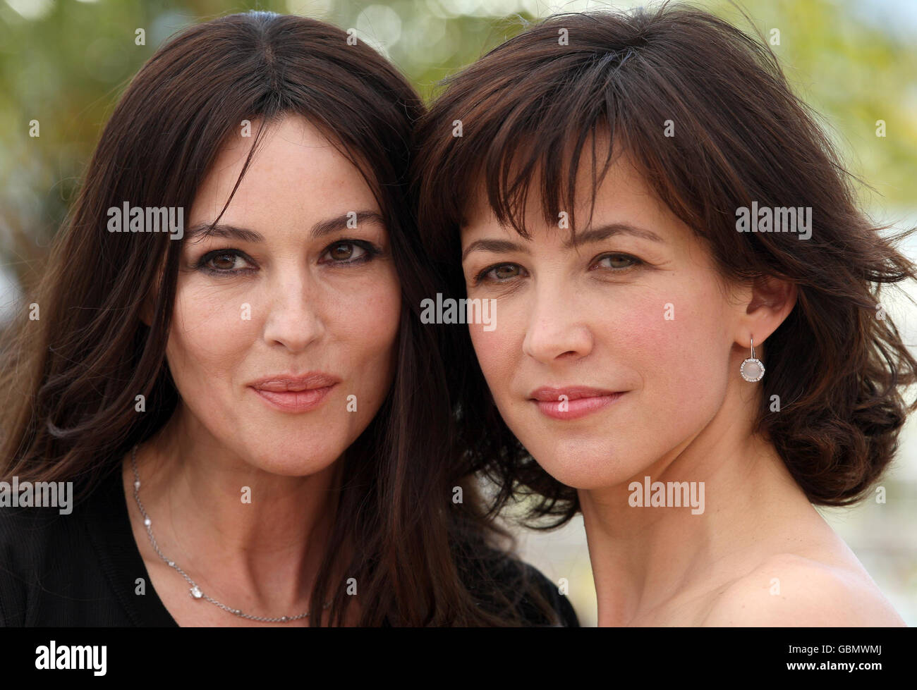 Monica bellucci and sophie marceau Banque de photographies et d’images à haute résolution Alamy Monica bellucci and sophie marceau Banque de photographies et d’images à haute résolution Alamy