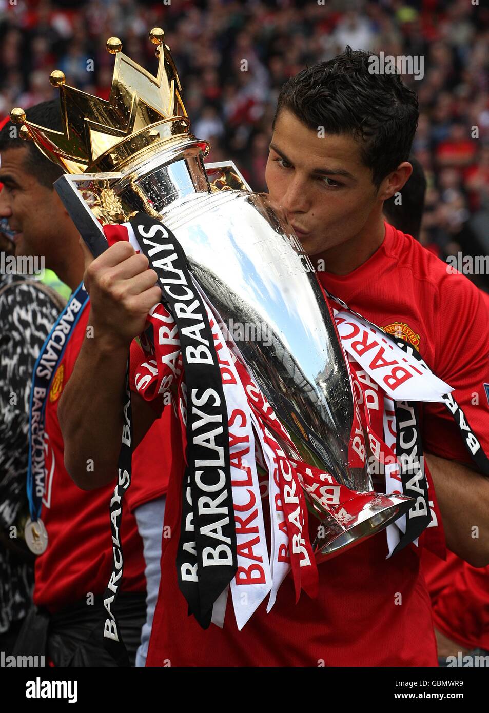 Cristiano Ronaldo de Manchester United lève le trophée Barclays Premier League Banque D'Images