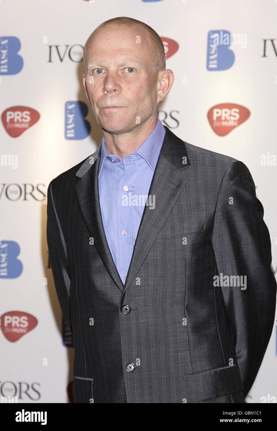 Vince Clarke arrive à la 54ème Ivor Novello Awards à la Grosvenor House, Park Lane London W1K 7TN Banque D'Images