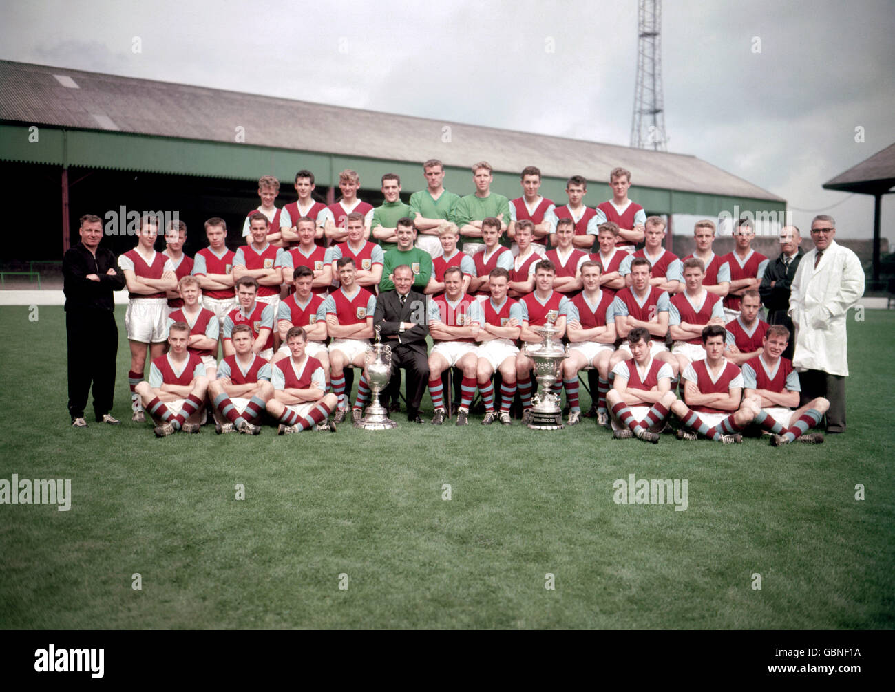 Football - football League Division One - Burnley Photocall.Burnley, champions de la Ligue de football 1959-60 Banque D'Images