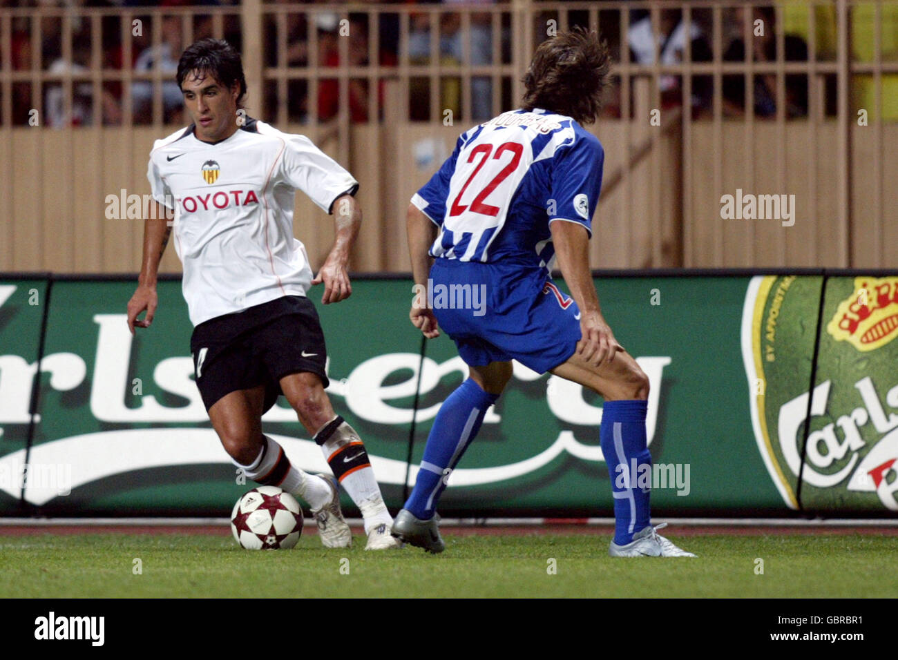 Super Coupe de l'UEFA 2004 : Baraja porte Valence | Super Coupe de l