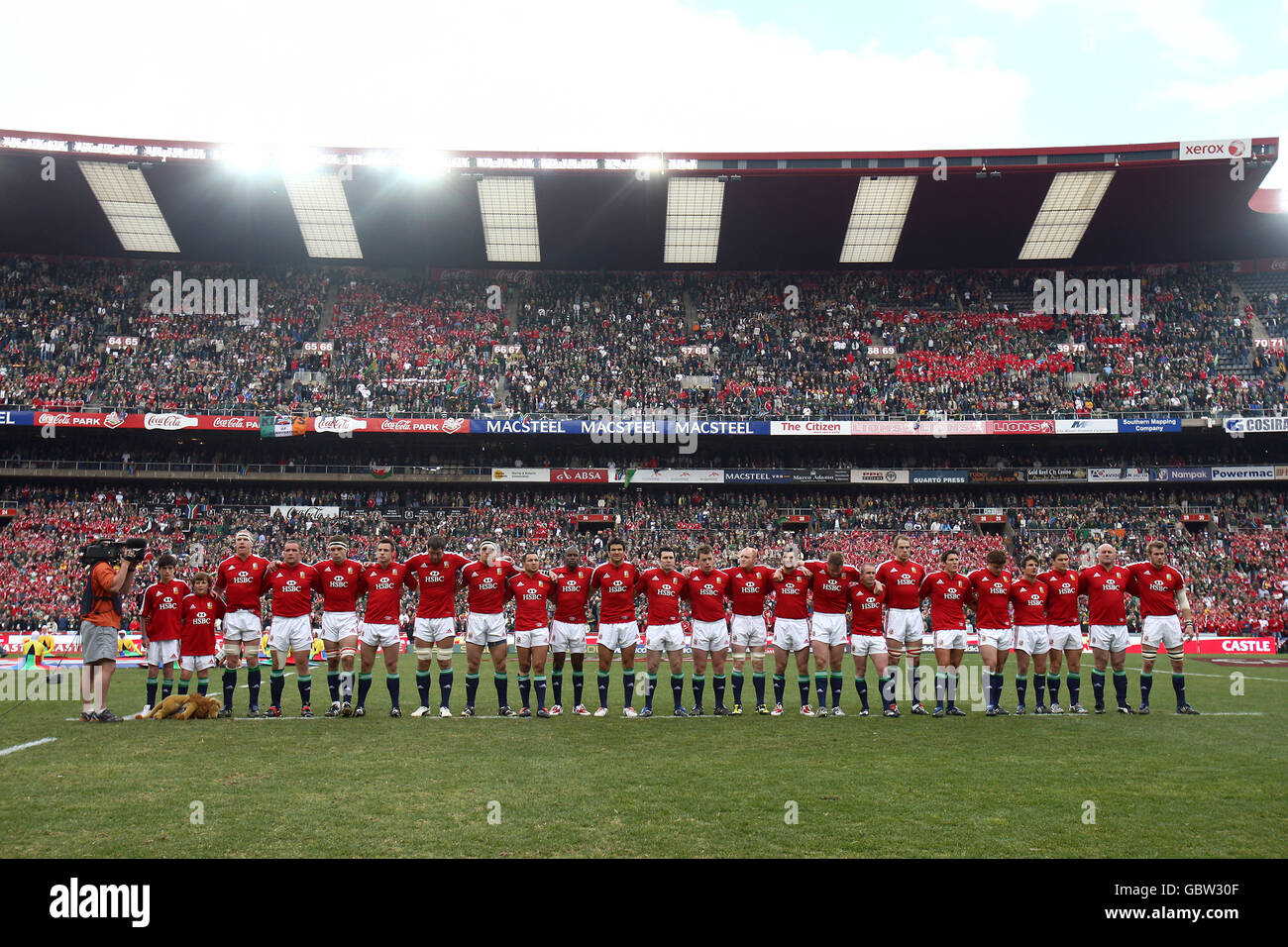 Les Lions britanniques et irlandais font la queue Hymne national avant le lancement Banque D'Images