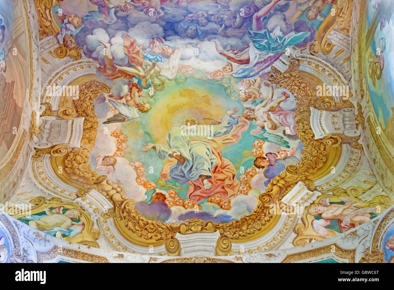 CREMONA, ITALIE : Fresco gloire du Père à l'église San Sigismondo par Giulio Campi, Bernardino Campi et Bernardino Gatti Banque D'Images