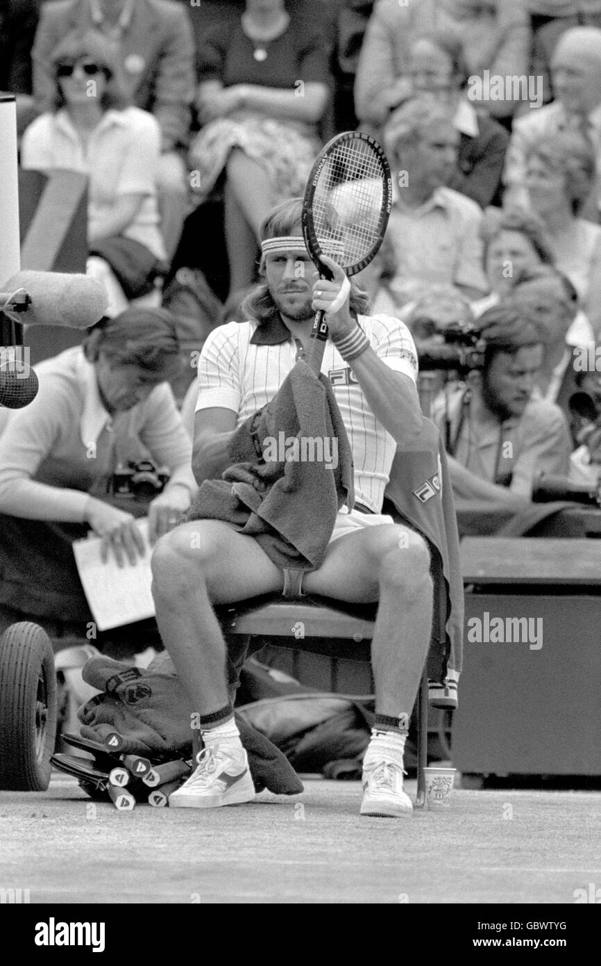 Tennis - Wimbledon - masculin - Final - Bjorn Borg v John McEnroe Banque D'Images
