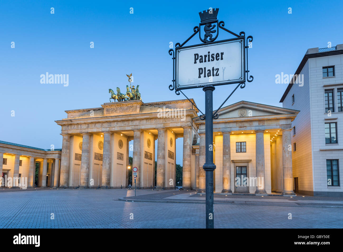 Pariser platz Banque de photographies et d’images à haute résolution